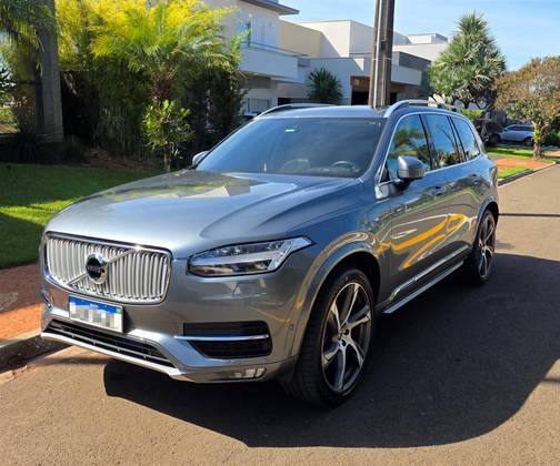 VOLVO XC90 2.0 T6 GASOLINA MOMENTUM AWD GEARTRONIC VOLVO XC90 2.0 T6 GASOLINA MOMENTUM AWD GEARTRONIC